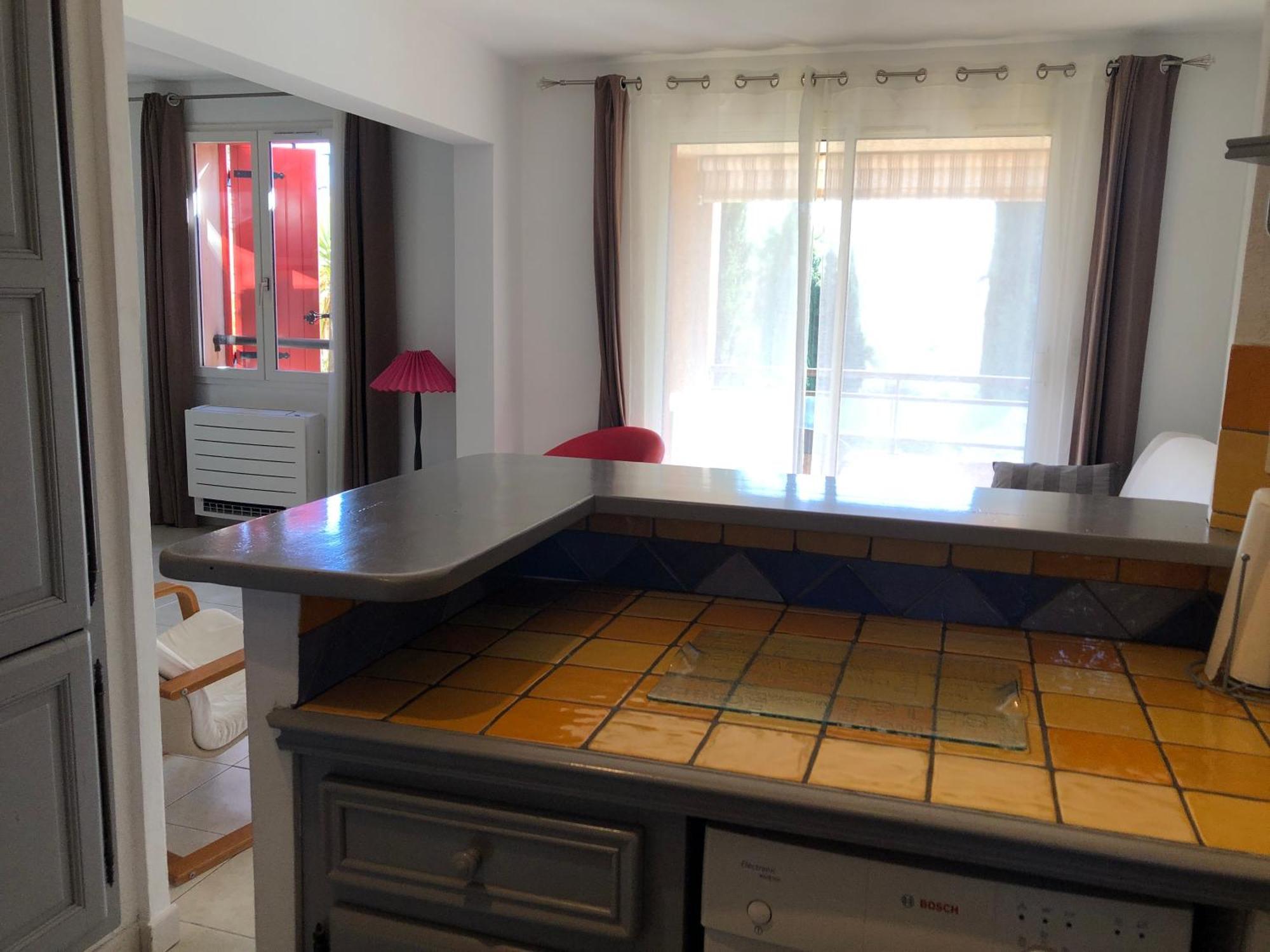 Appartement 60M2 - 2 Chambres A Une Minute Des Plages, Parking Prive Соссе-ле-Пен Экстерьер фото