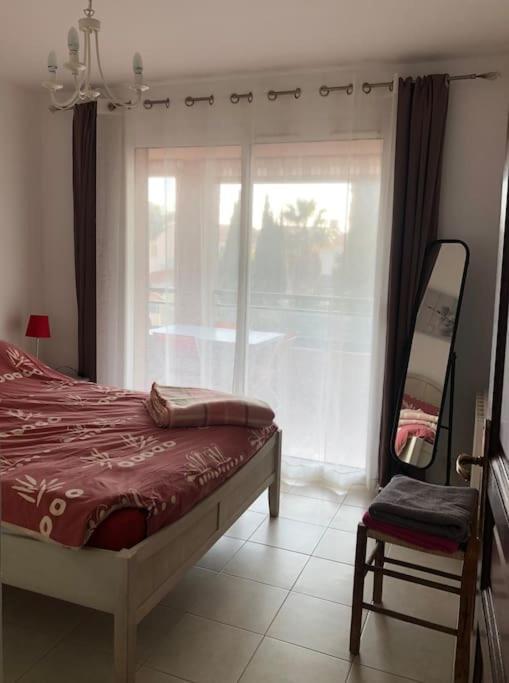 Appartement 60M2 - 2 Chambres A Une Minute Des Plages, Parking Prive Соссе-ле-Пен Экстерьер фото