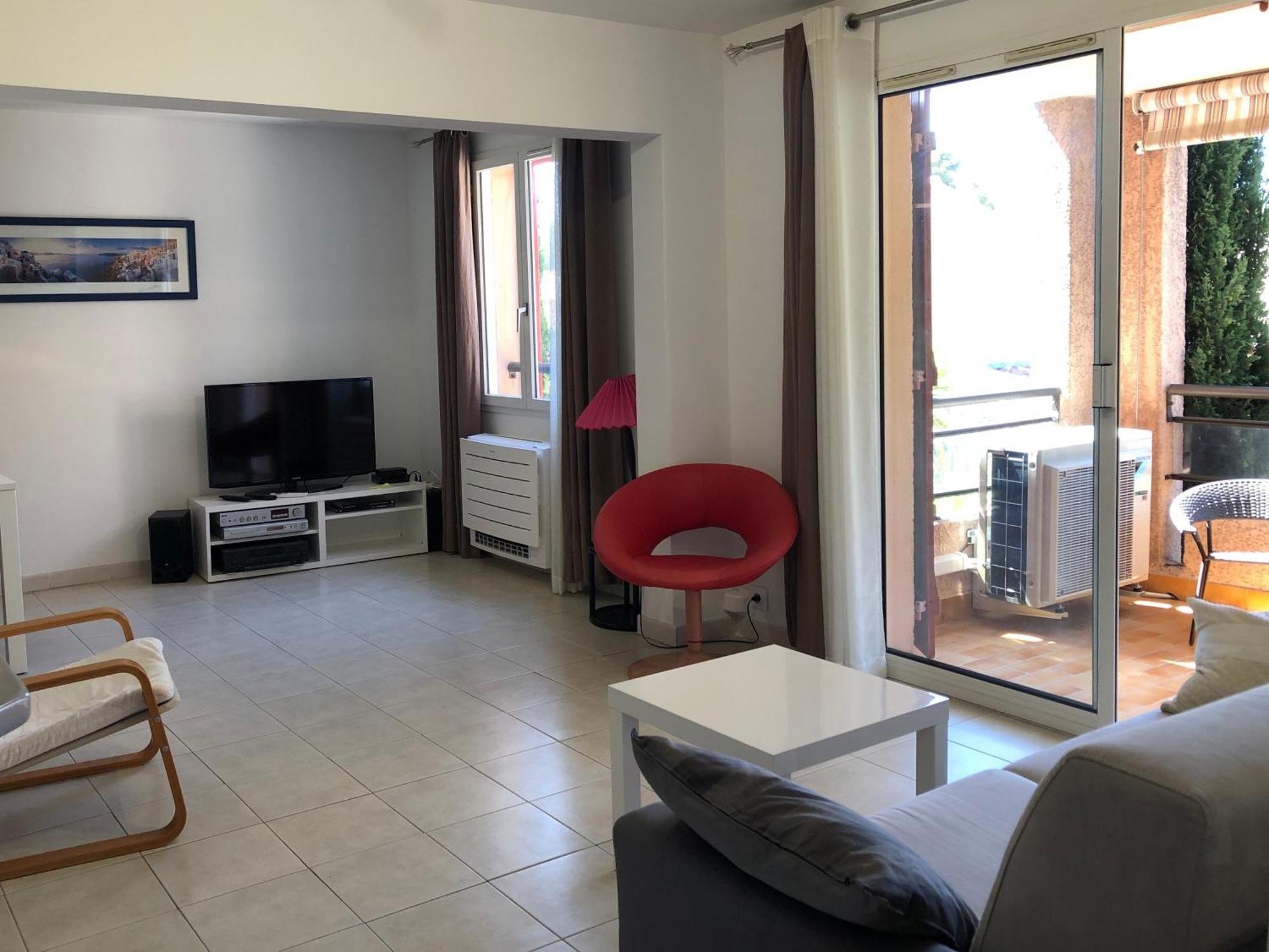 Appartement 60M2 - 2 Chambres A Une Minute Des Plages, Parking Prive Соссе-ле-Пен Экстерьер фото
